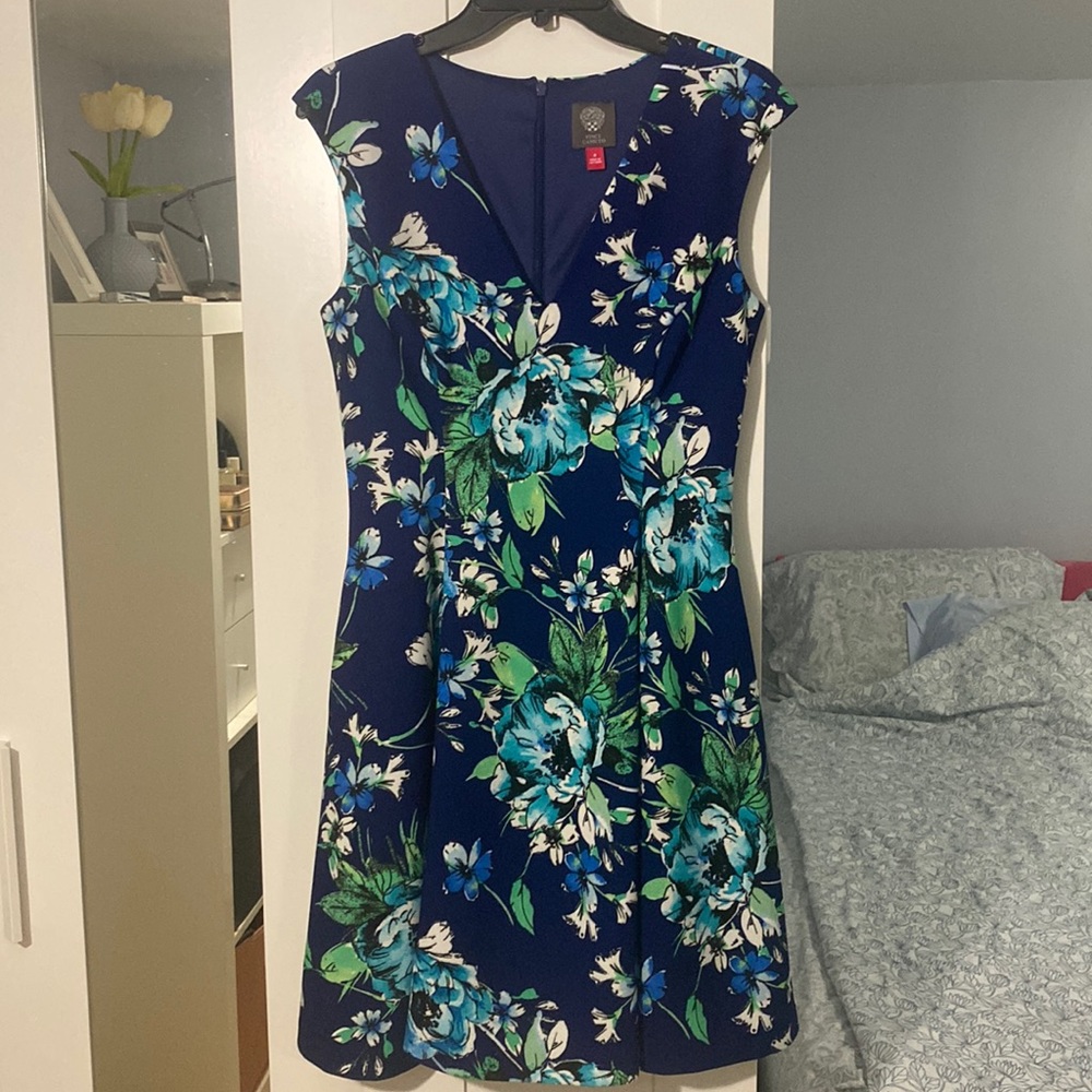 Vince Camuto Size 8 Fit and Flare Floral Dress
